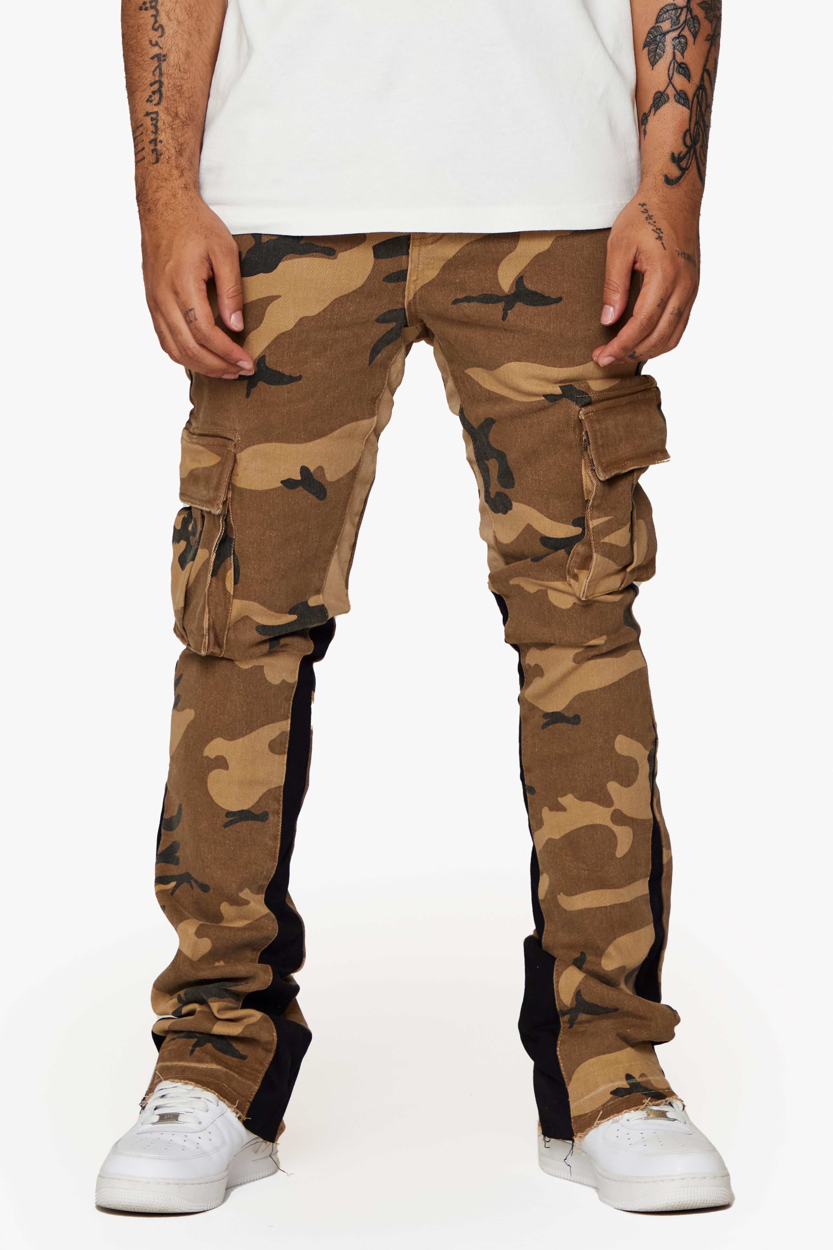 ESNTL LAB STACKED "COMMANDER" BROWN