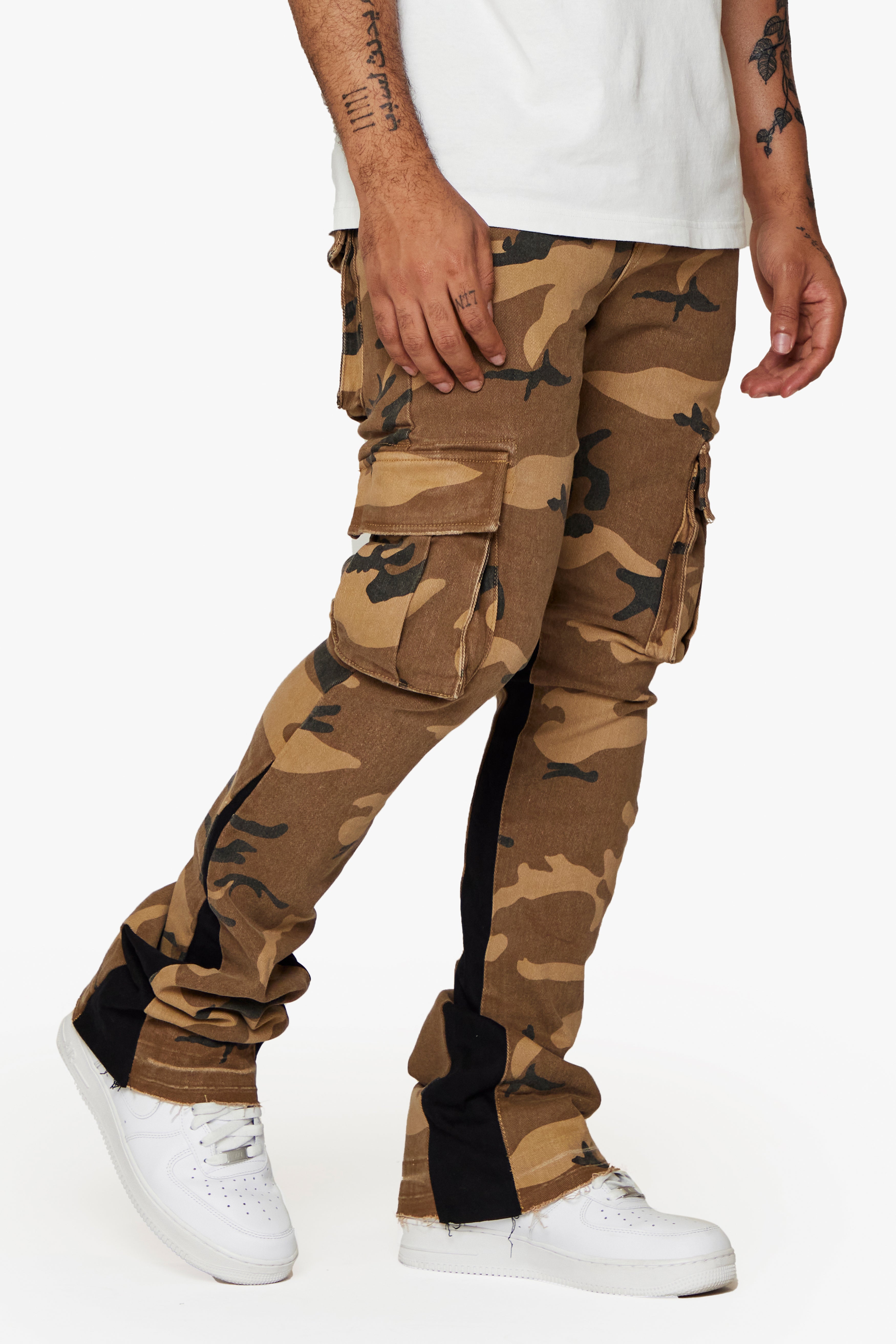 ESNTL LAB STACKED "COMMANDER" BROWN