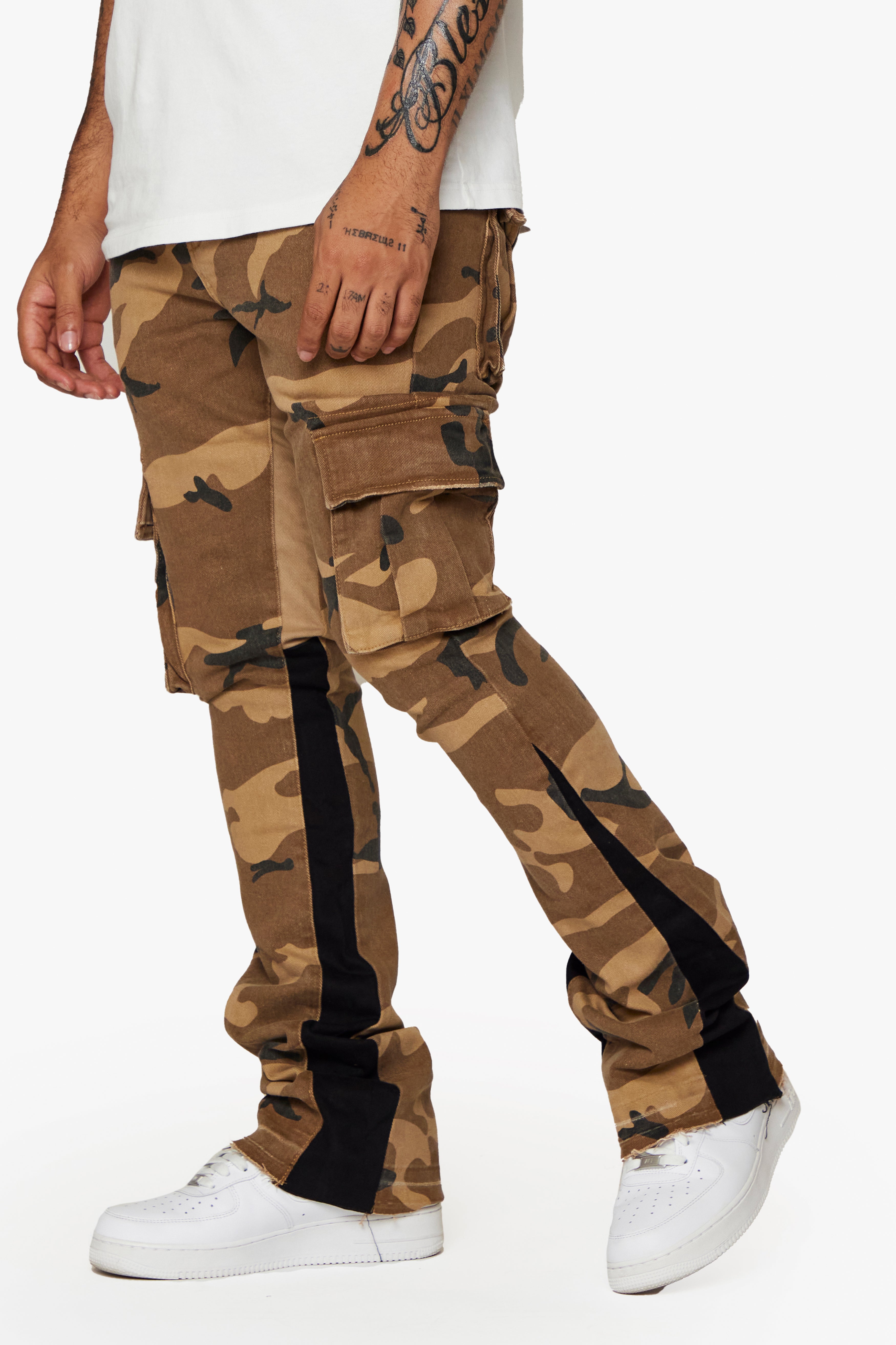 ESNTL LAB STACKED "COMMANDER" BROWN