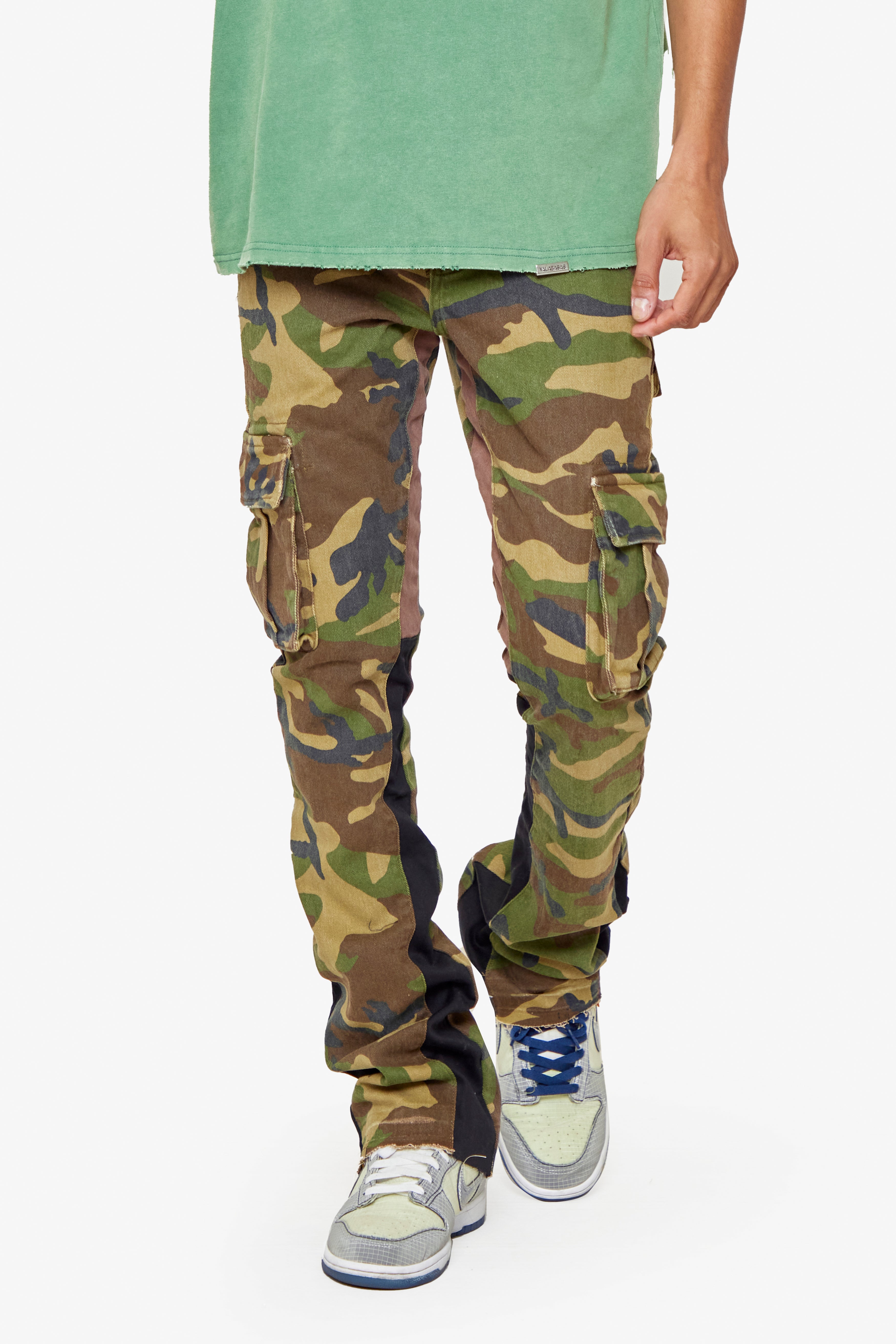 ESNTL LAB STACKED "COMMANDER" GREEN CAMO