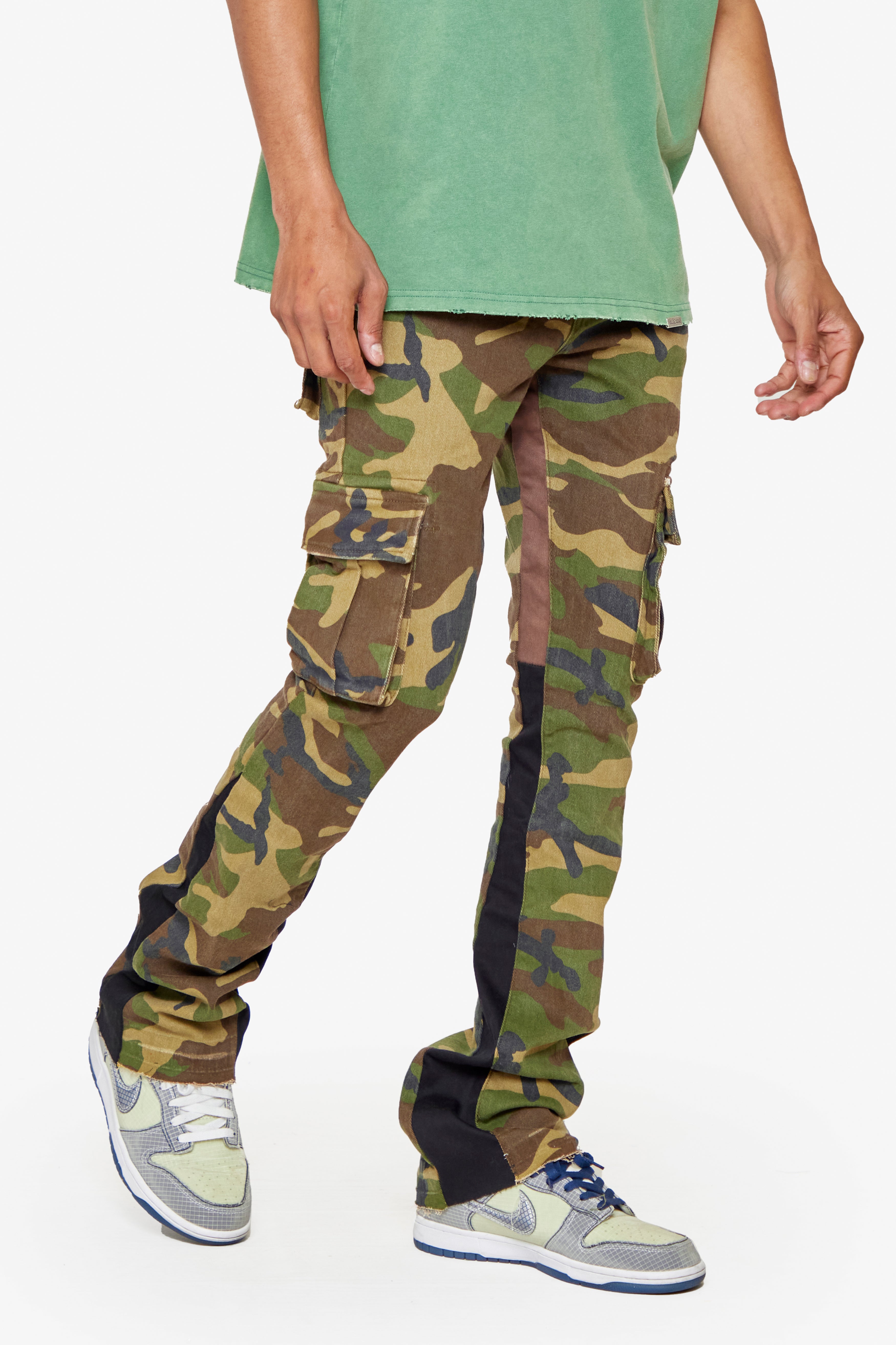 ESNTL LAB STACKED "COMMANDER" GREEN CAMO