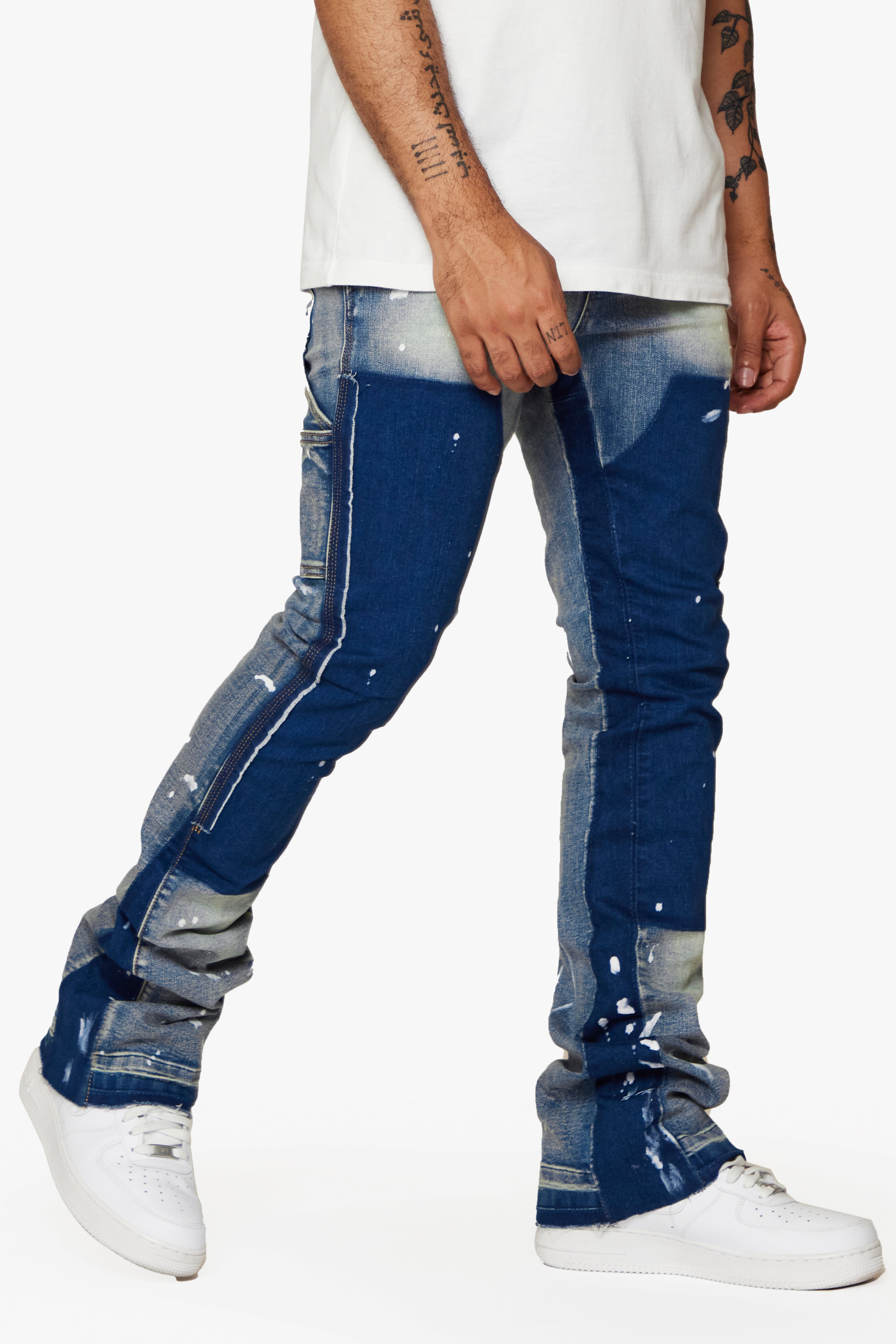 ESNTL LAB STACKED "TAMA" LT. WASH